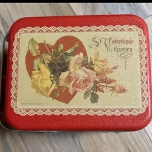MINT - 6 X 4.5 St. Valentine's Day Tin With Handles 1984 by Chein Industries